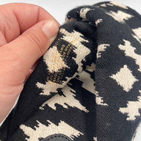 H&M Black White Ikat Pattern Platform Slide Sandals Size 40 (Fit US Size 9) - Picture 7 of 8